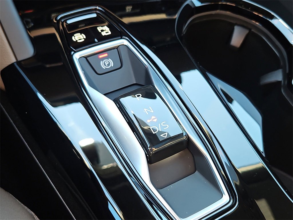 New 2025 Audi Q5 Premium Plus image 21