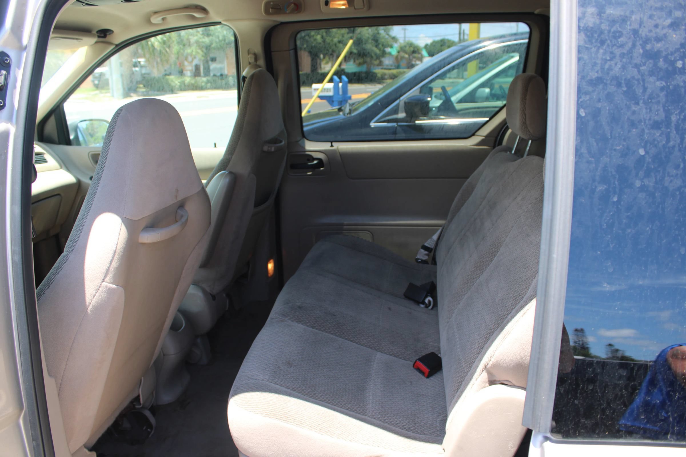 Used 2003 Ford Windstar LX FWD image 15