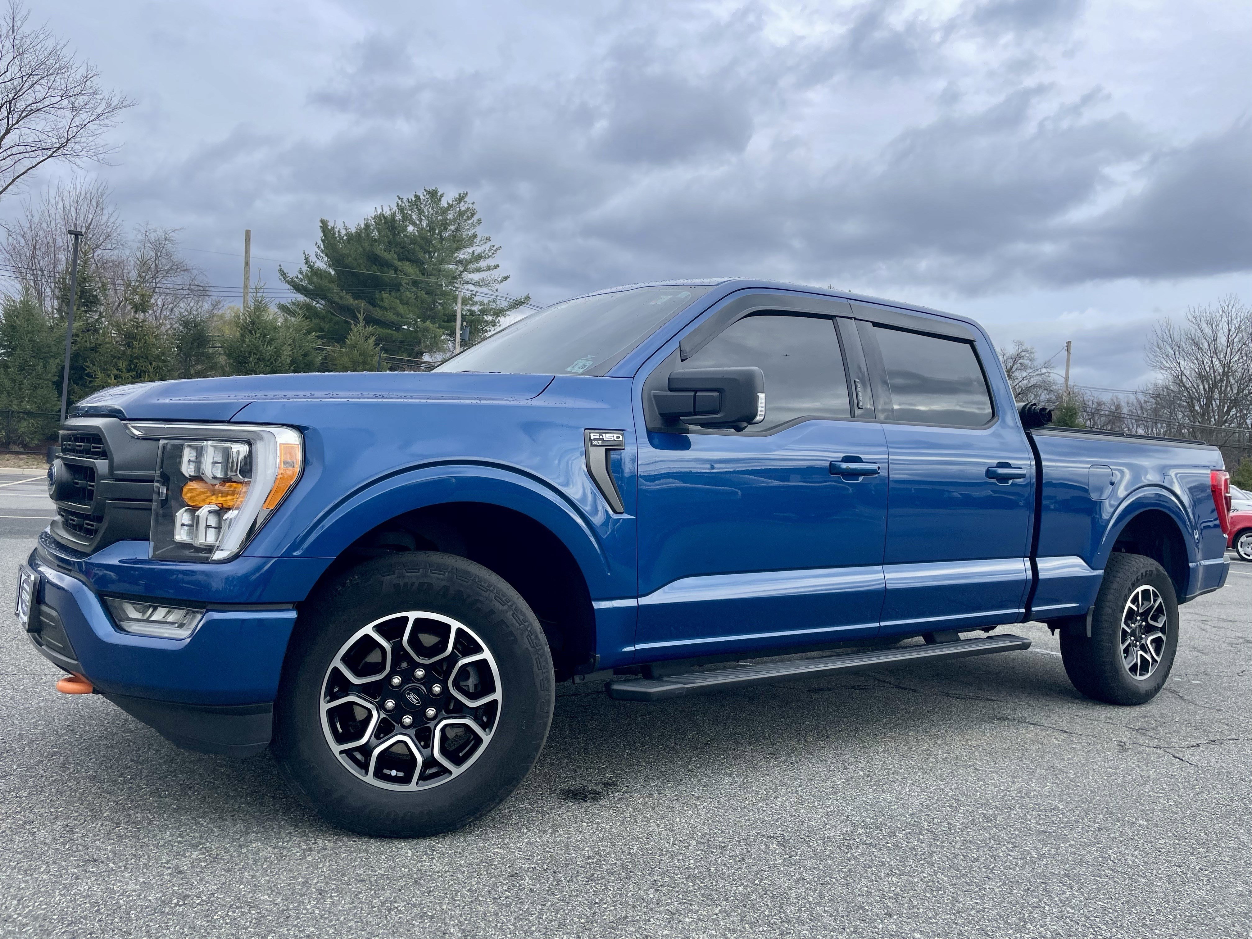 Used 2022 Ford F150 XLT w/ Equipment Group 302A High image 34