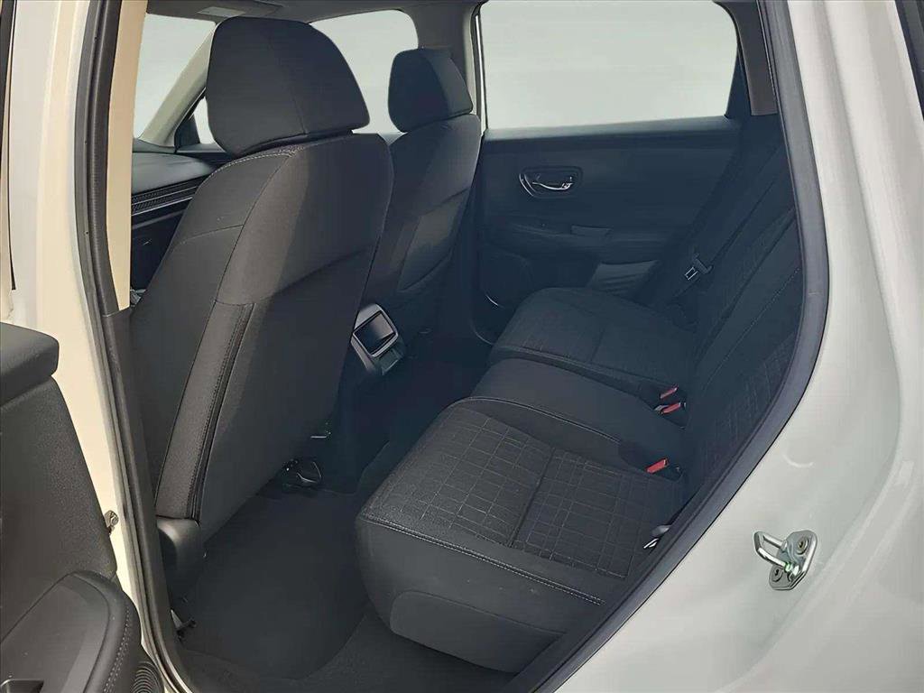 Used 2023 Honda HR-V LX image 15