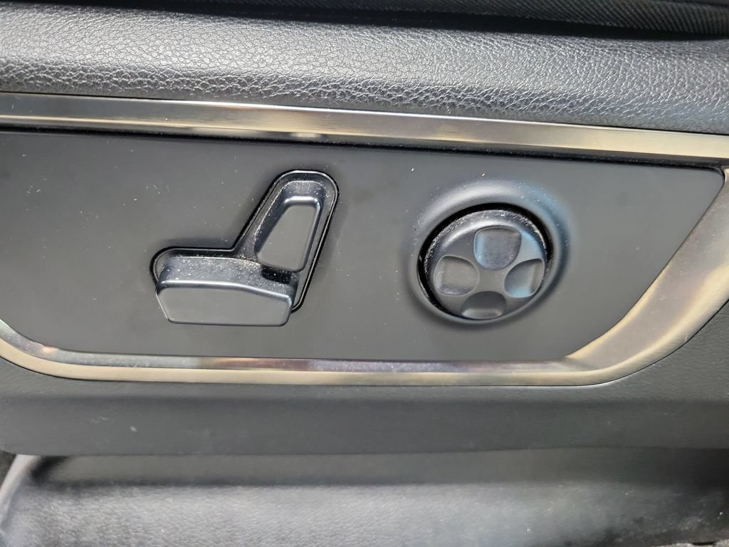 Used 2020 RAM 1500 Limited AWD/4WD image 35