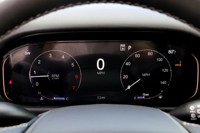 New 2026 Jeep Grand Wagoneer Summit image 12