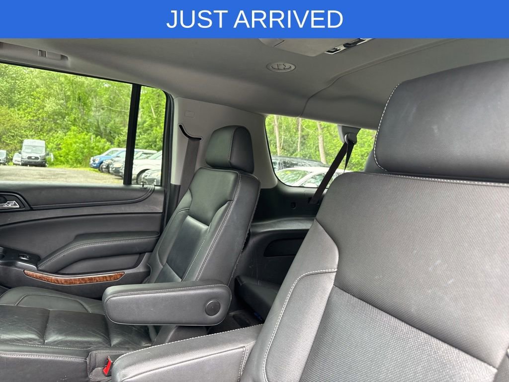Used 2018 Chevrolet Suburban Premier AWD/4WD image 29
