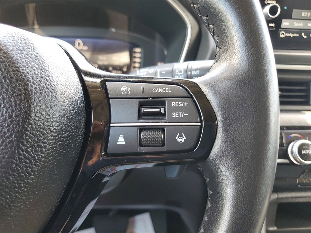 Used 2023 Honda Pilot Elite image 24