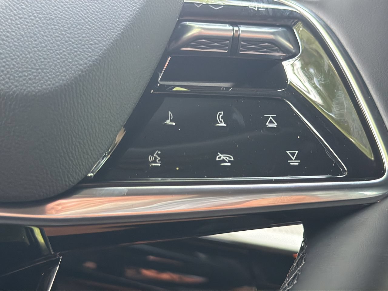 New 2027 Cadillac Optiq Sport RWD image 22