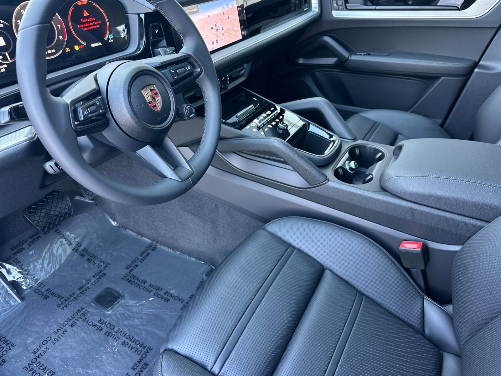 New 2026 Porsche Cayenne Coupe AWD/4WD image 4