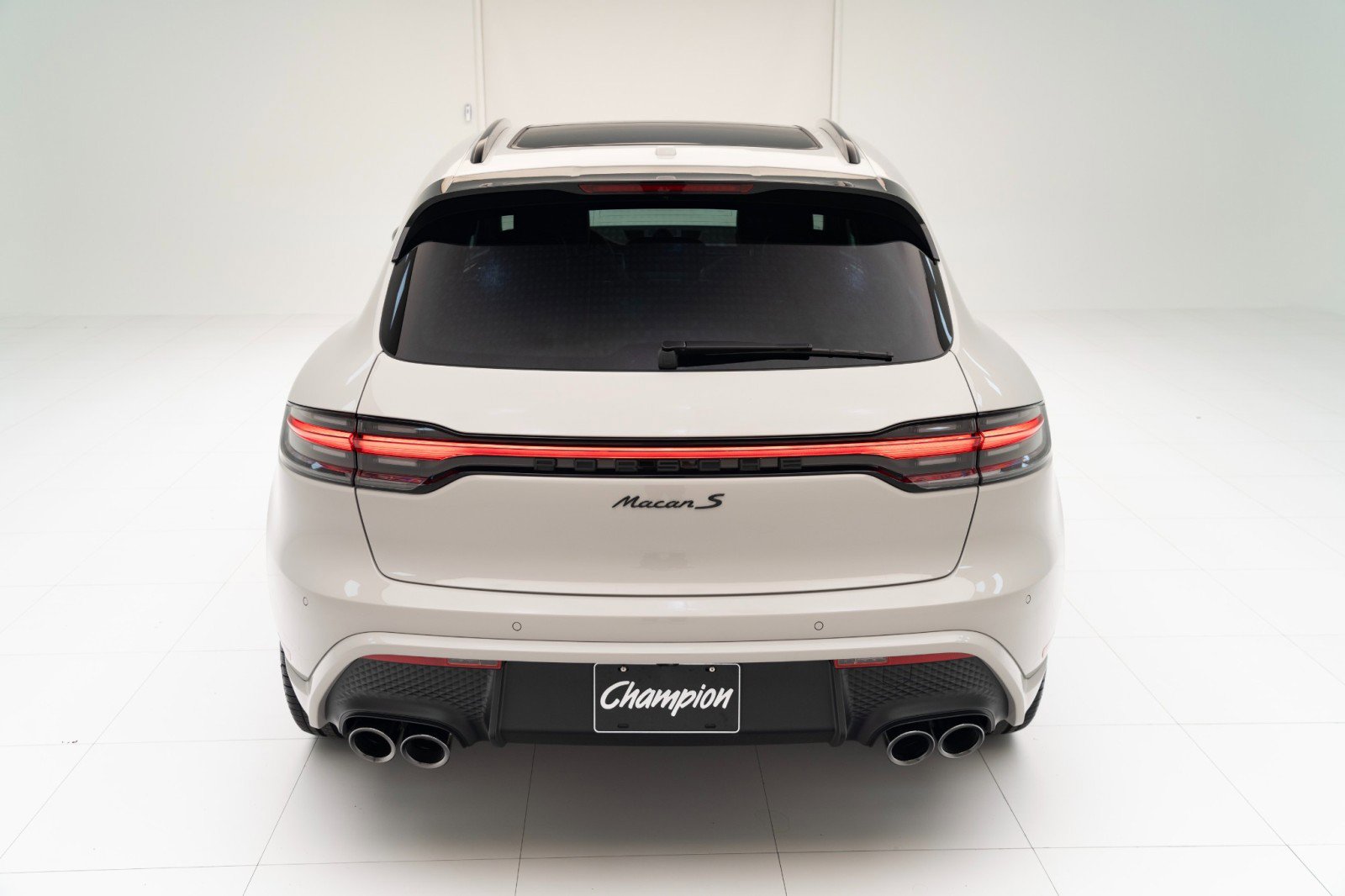 New 2026 Porsche Macan S image 10