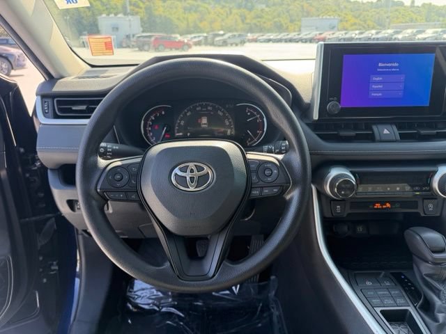 Certified 2023 Toyota RAV4 XLE AWD/4WD image 17