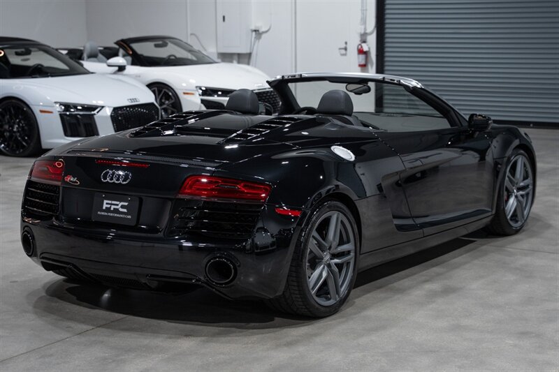 Used 2014 Audi R8 V8 AWD/4WD image 7