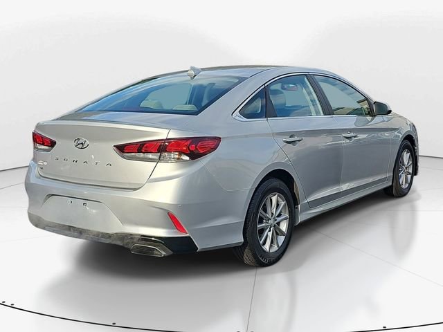 Used 2019 Hyundai Sonata SE image 4