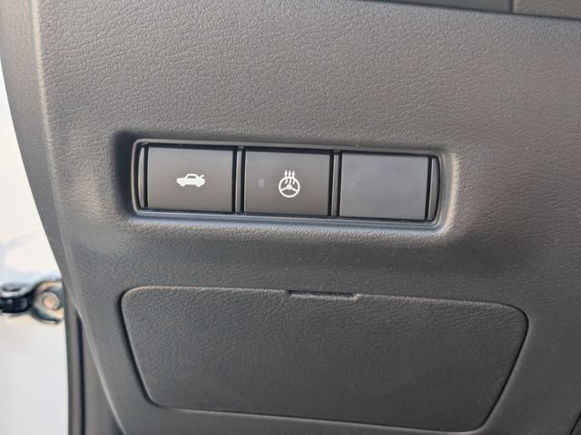 New 2026 Nissan Sentra SR w/ SR All Weather Package FWD image 16