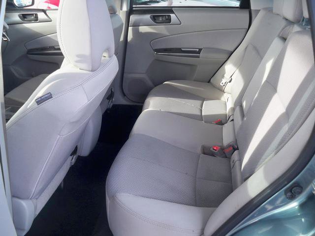 Used 2011 Subaru Forester 2.5X w/ Alloy Wheel Value Pkg image 5