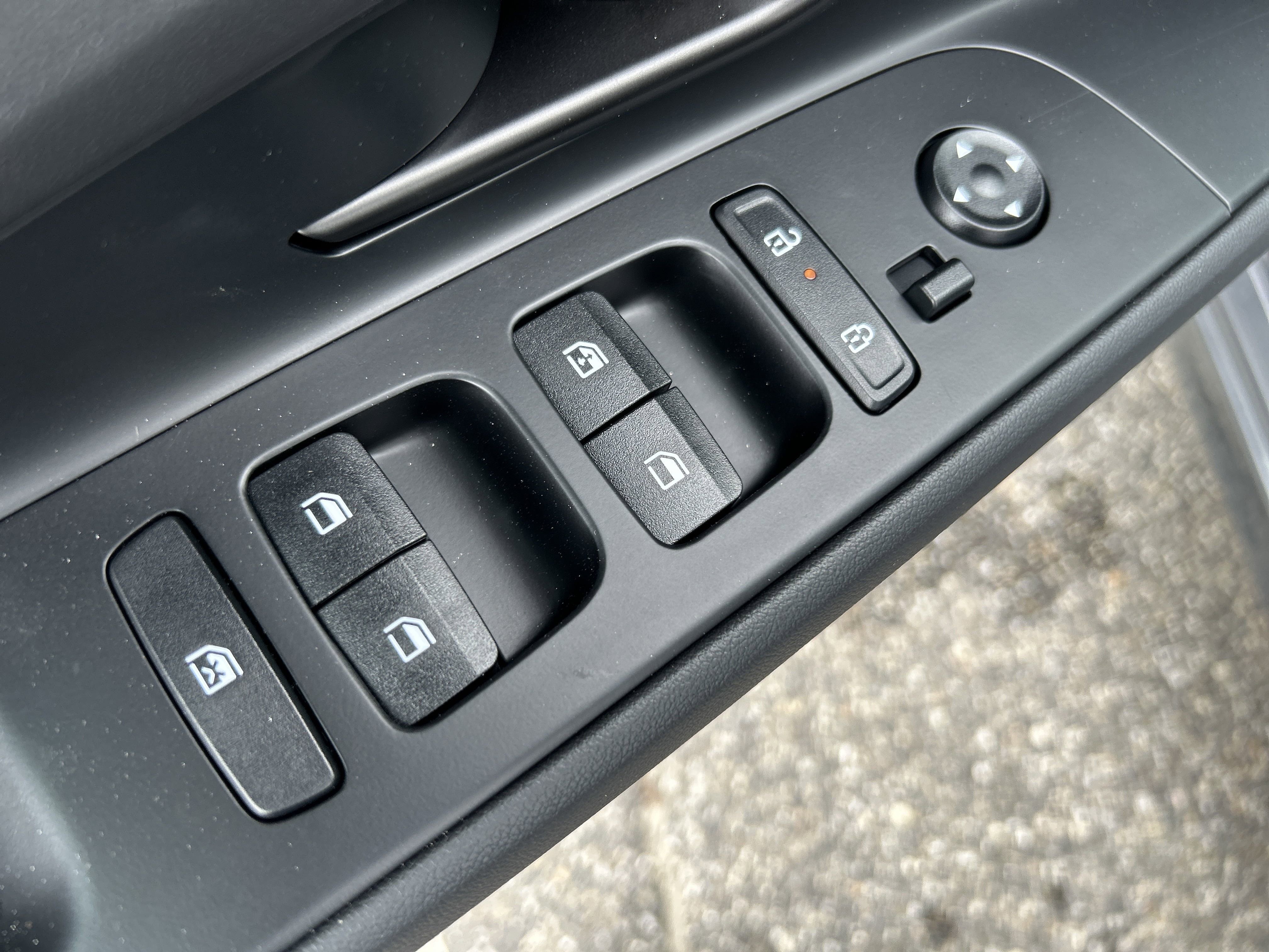 Used 2025 Hyundai Elantra Sport image 20