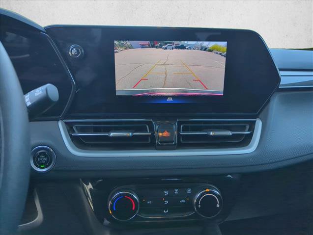 Used 2025 Chevrolet TrailBlazer LT FWD image 17