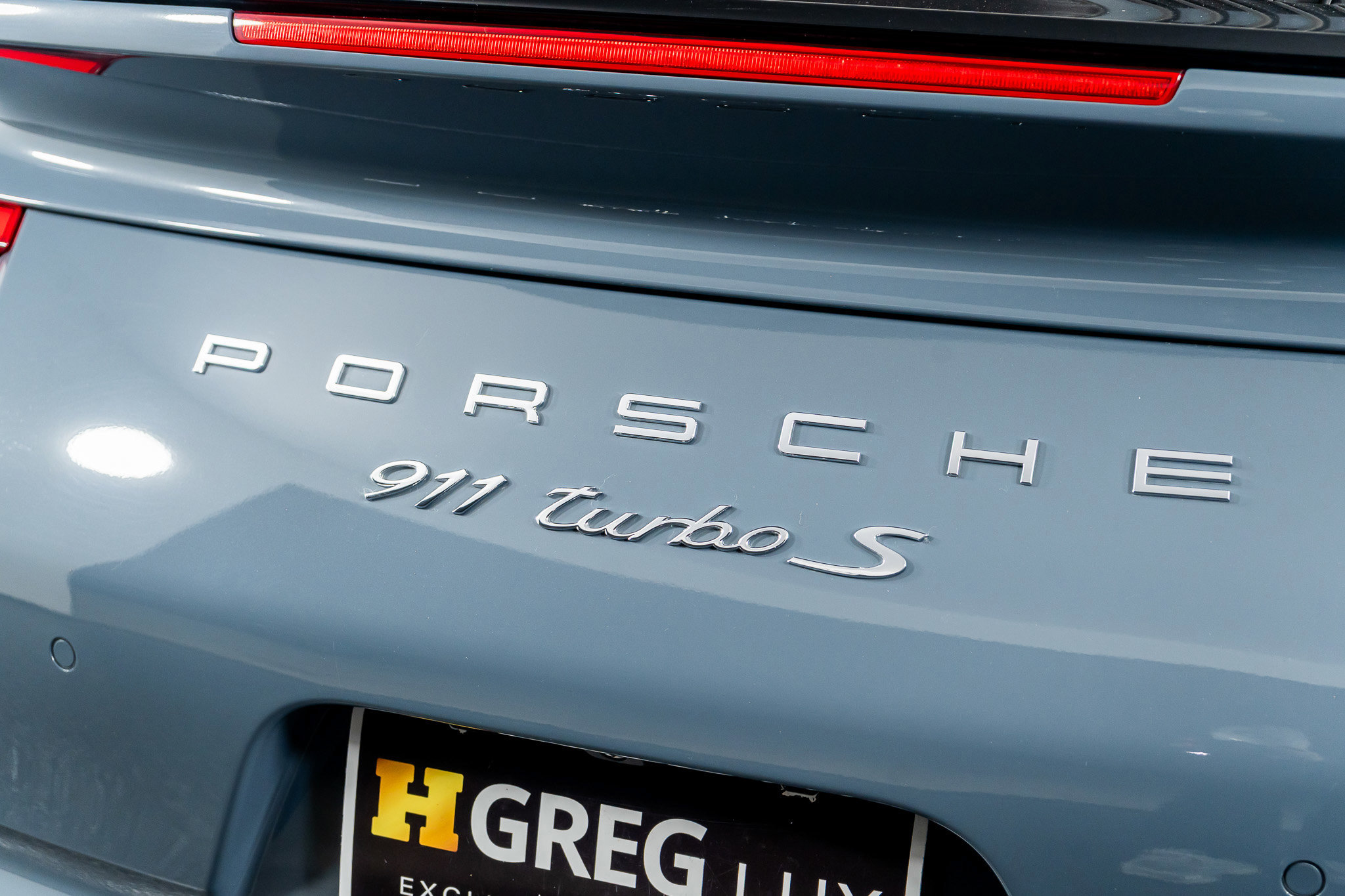 Used 2017 Porsche 911 Turbo S image 15