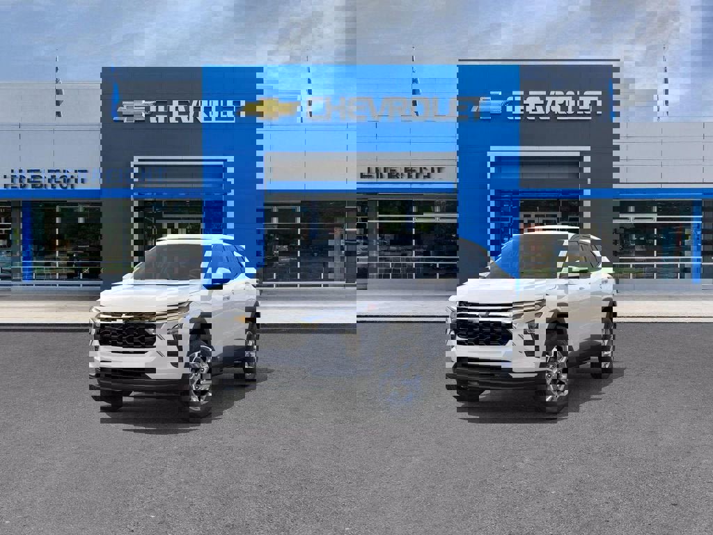 New 2026 Chevrolet Trax LS image 8