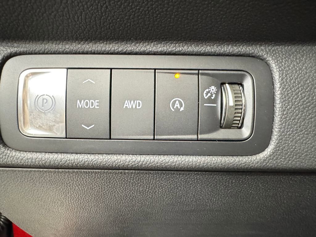 New 2026 Chevrolet Traverse LT w/ LPO, Floor Liner Package image 20