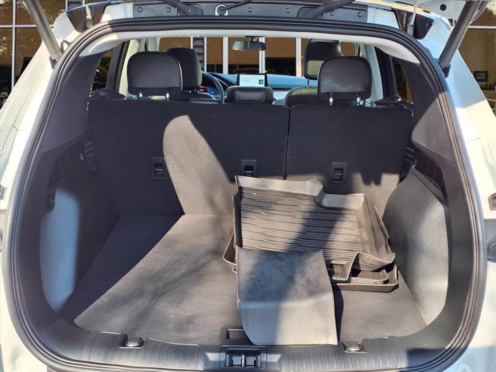 Used 2021 Ford Escape SEL w/ Technology Package image 10