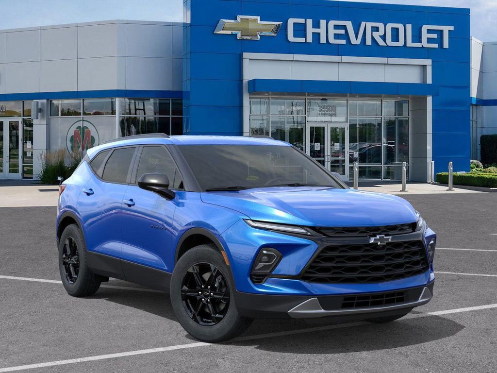 New 2025 Chevrolet Blazer LT w/ Convenience Package image 7
