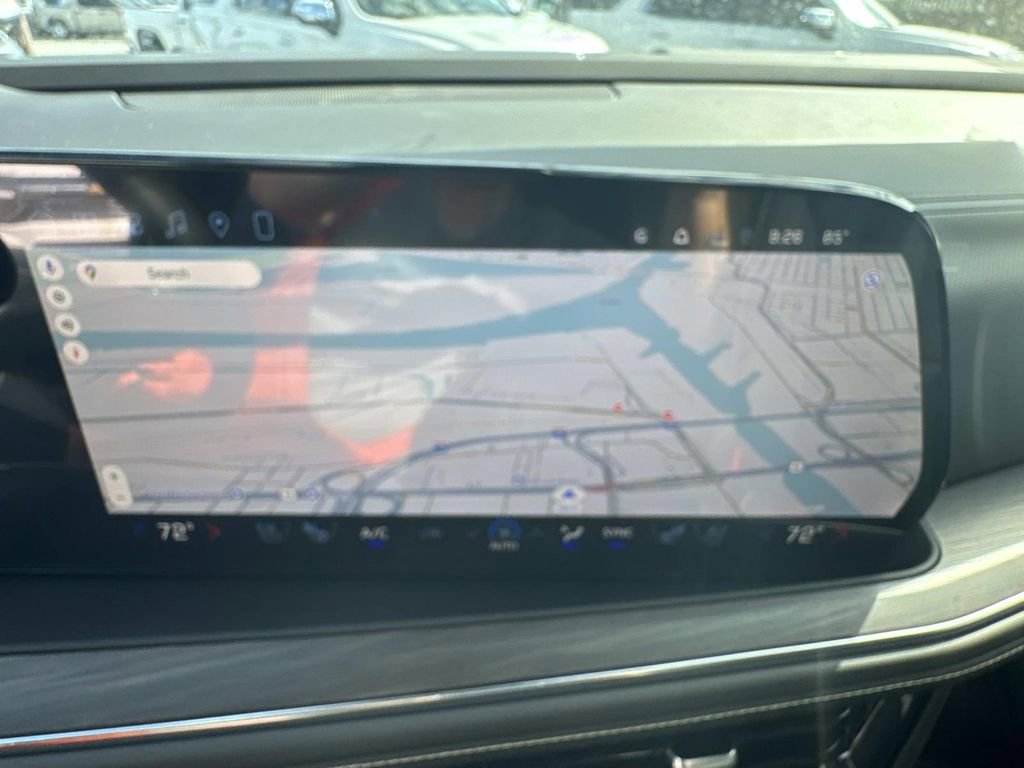 New 2026 Chevrolet Suburban Premier image 26