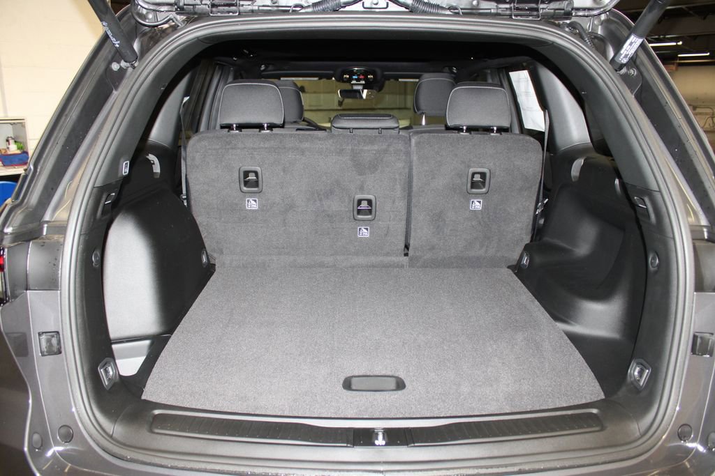 New 2025 Jeep Grand Cherokee Laredo X w/ Luxury Tech Group I image 31