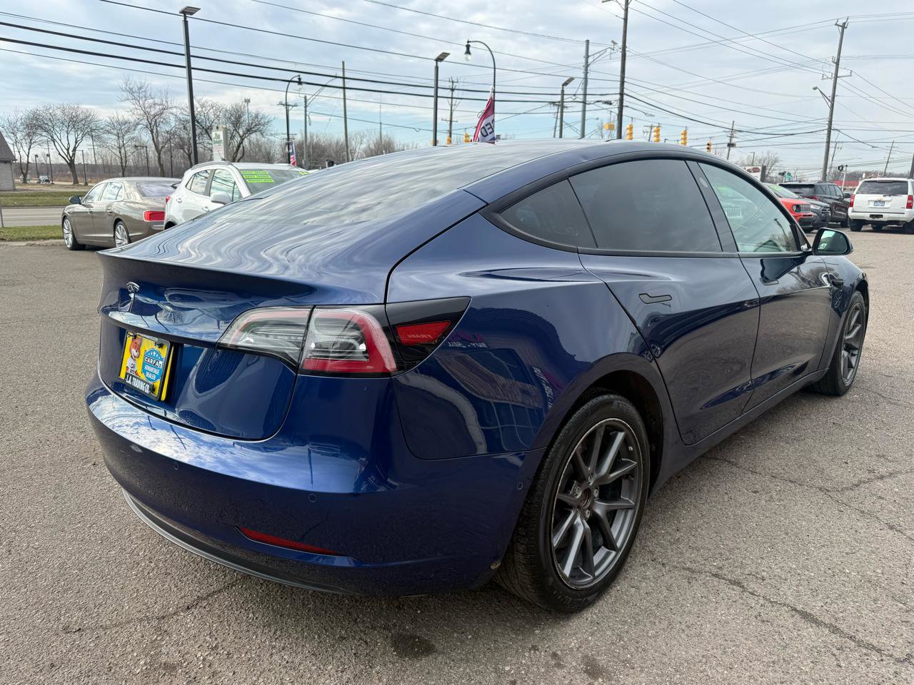 Used 2022 Tesla Model 3 Standard Range image 7