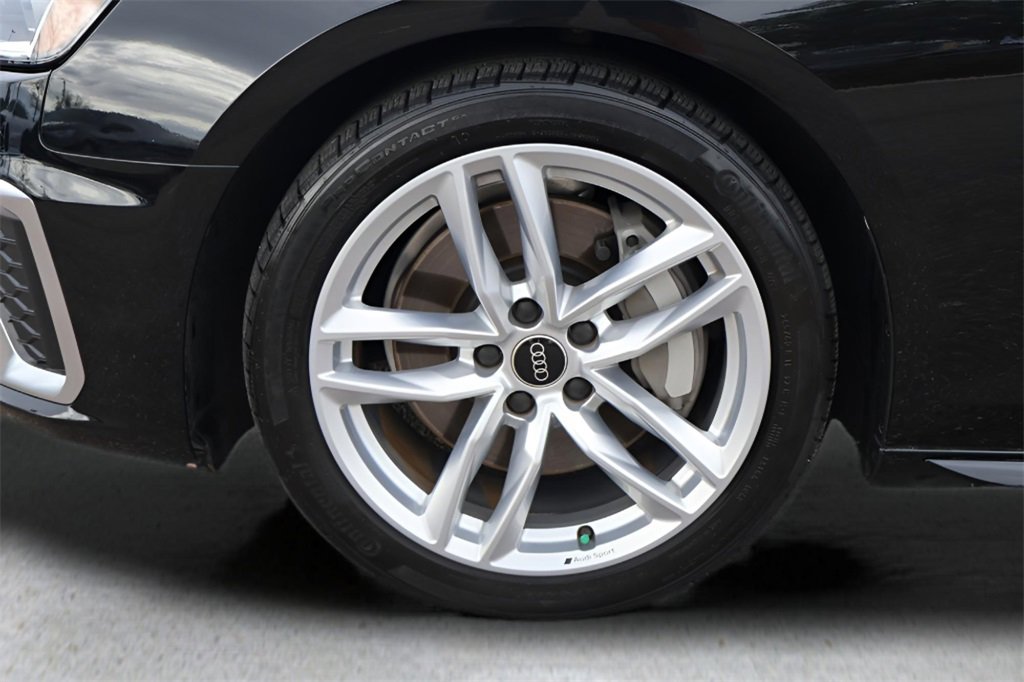 Used 2023 Audi A4 2.0T Premium Plus w/ Premium Plus Package image 10