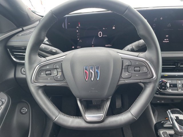 Used 2025 Buick Envista Sport Touring image 20