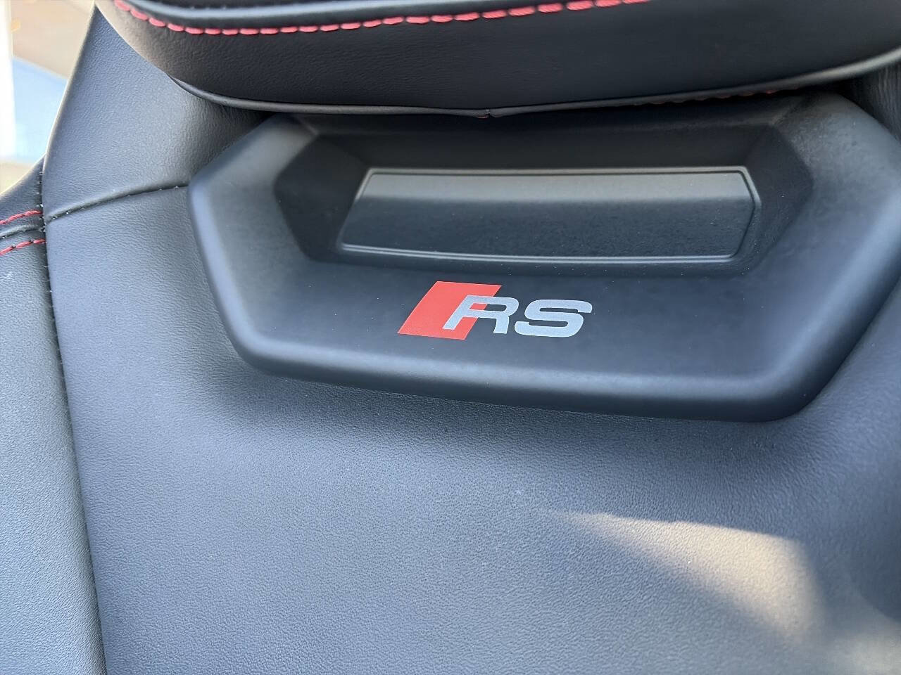 Used 2022 Audi RS e-tron GT w/ Year 1 Package AWD/4WD image 42