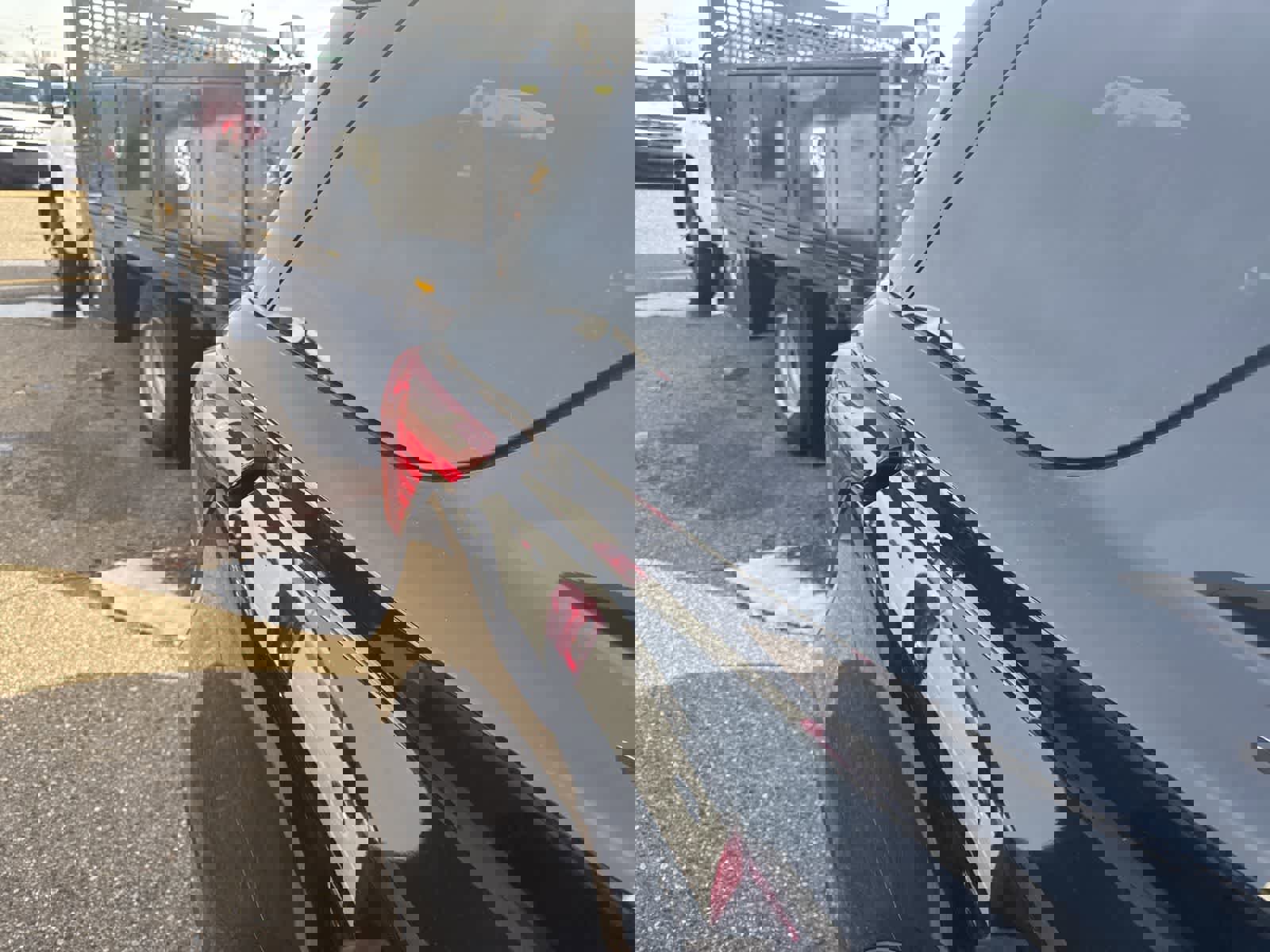 New 2026 Ford Explorer Active w/ Active Comfort Package image 12