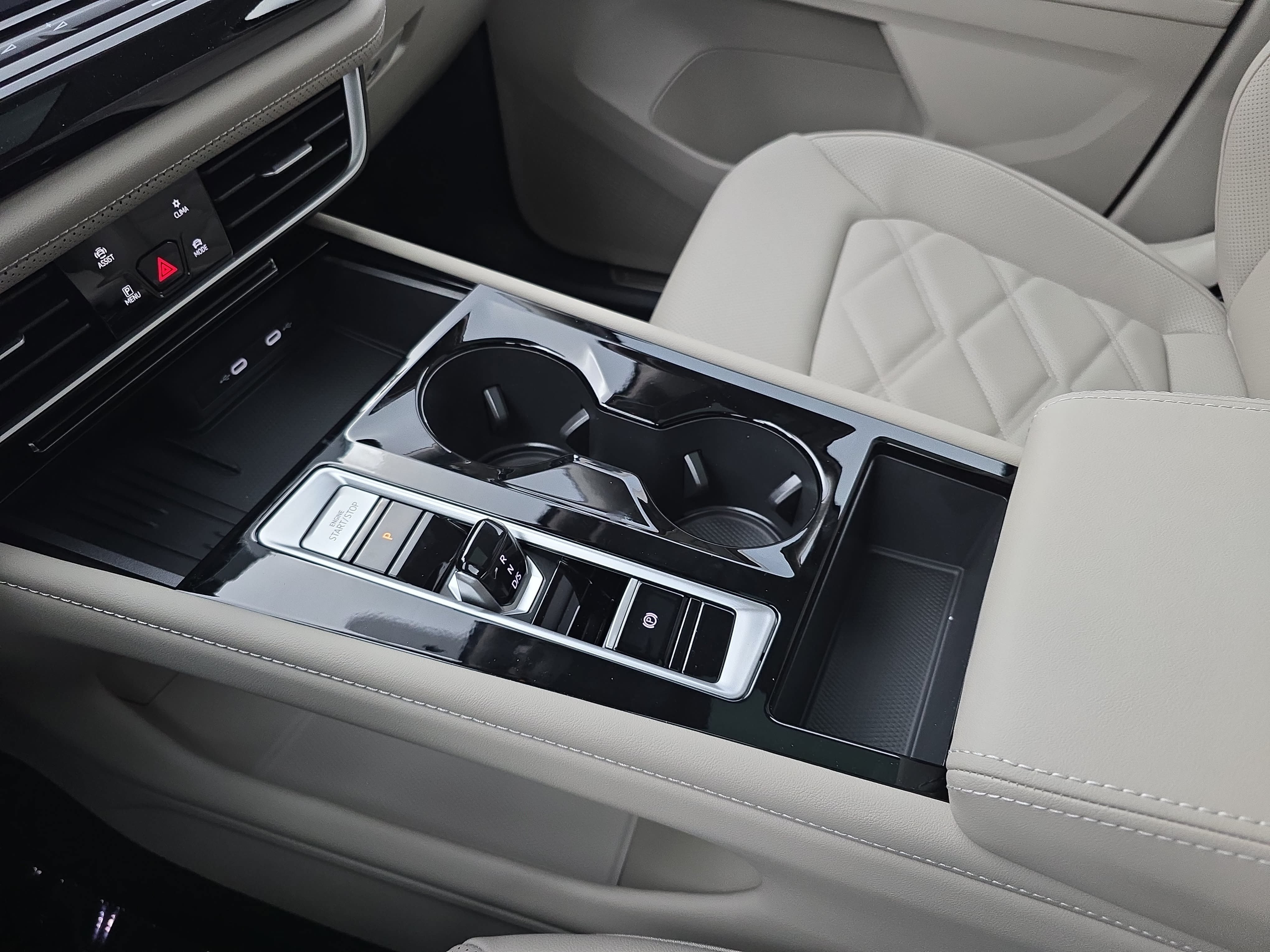 New 2026 Volkswagen Atlas SE FWD image 26