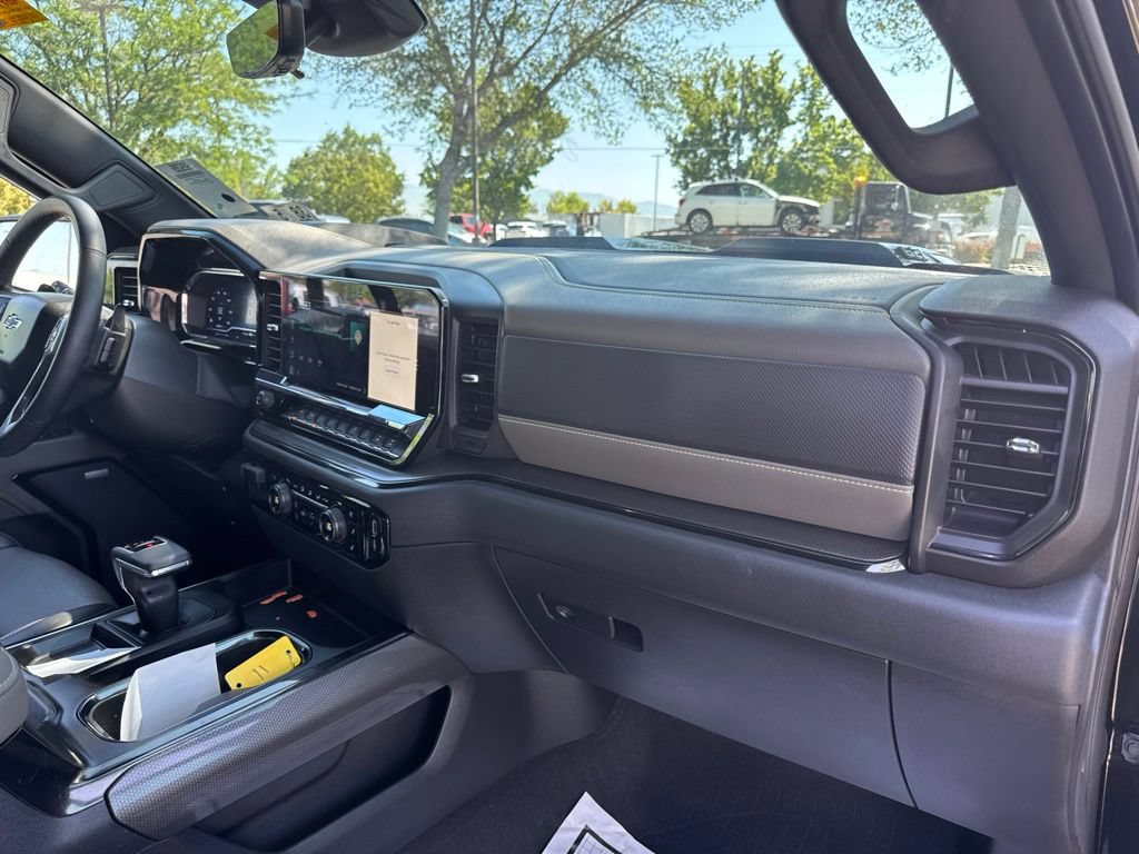 Used 2023 Chevrolet Silverado 1500 ZR2 w/ Technology Package AWD/4WD image 14