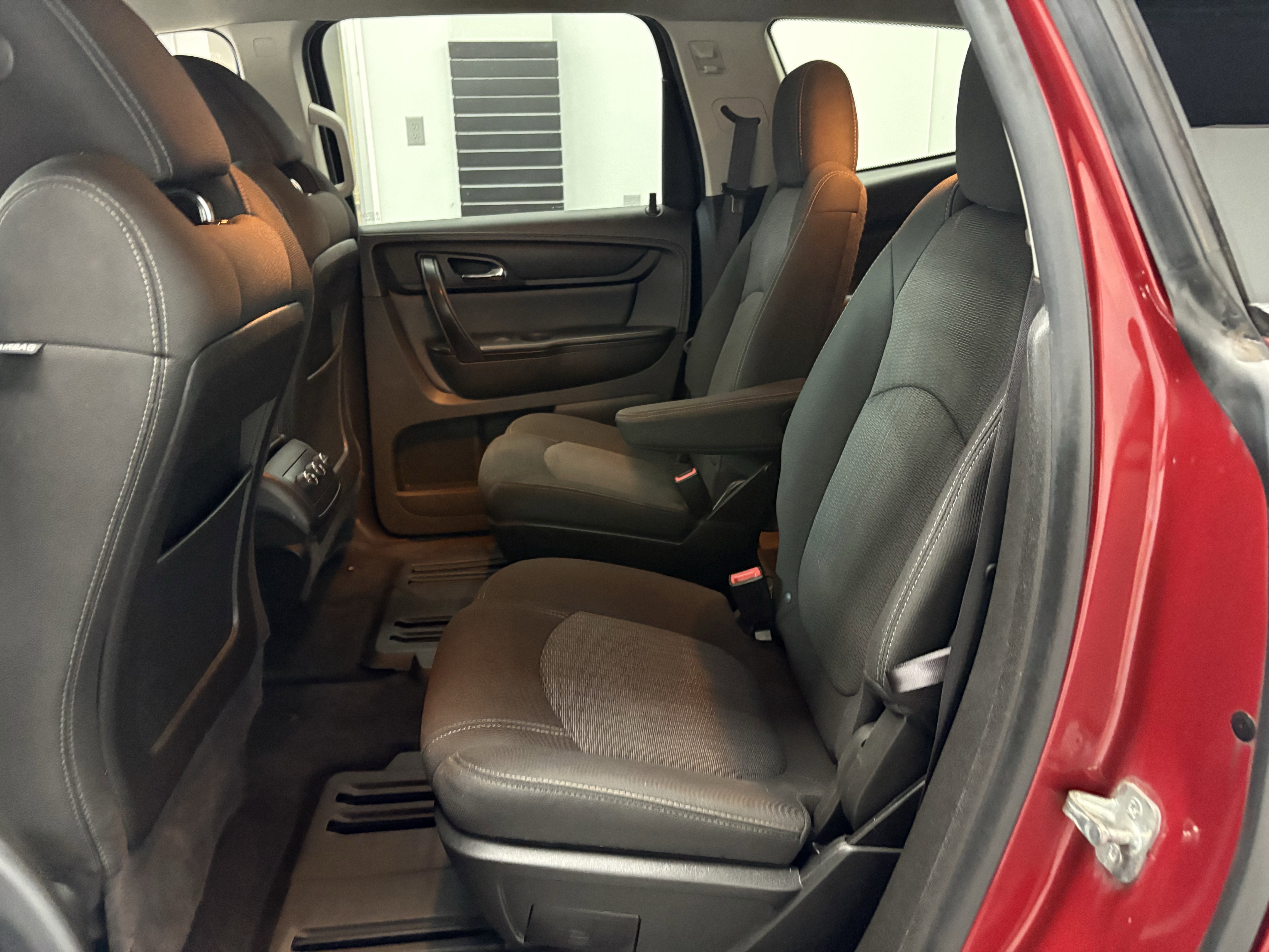 Used 2014 Chevrolet Traverse LT w/ All-Star Edition image 24