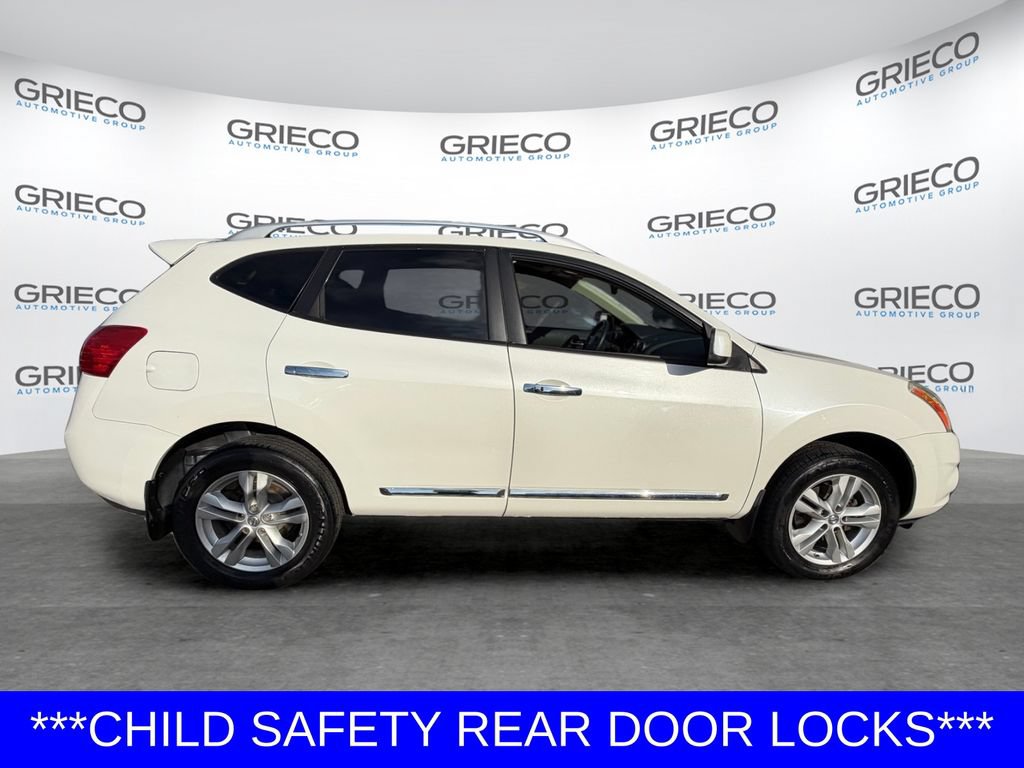 Used 2012 Nissan Rogue SV w/ Premium Pkg AWD/4WD image 8