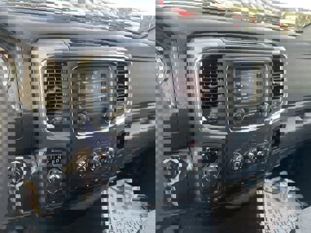 Used 2024 RAM 1500 Classic SLT image 28