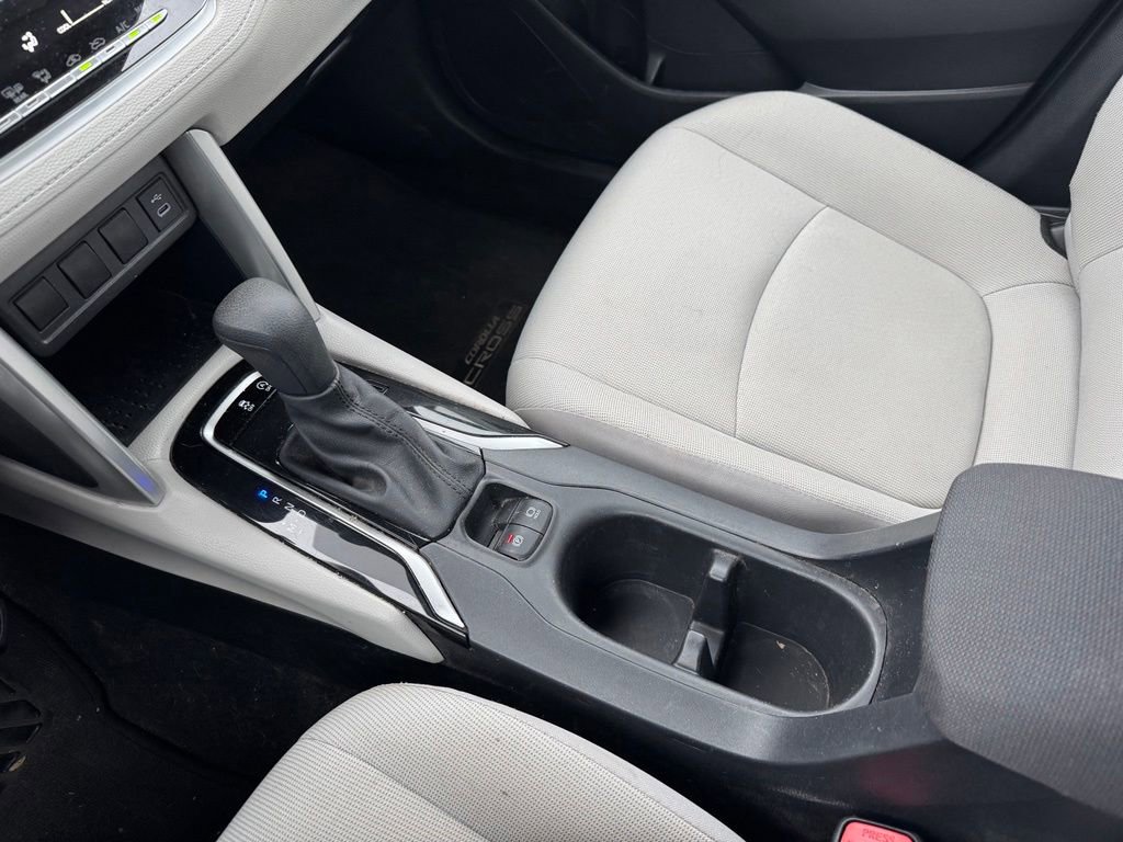 Used 2023 Toyota Corolla Cross L AWD/4WD image 9