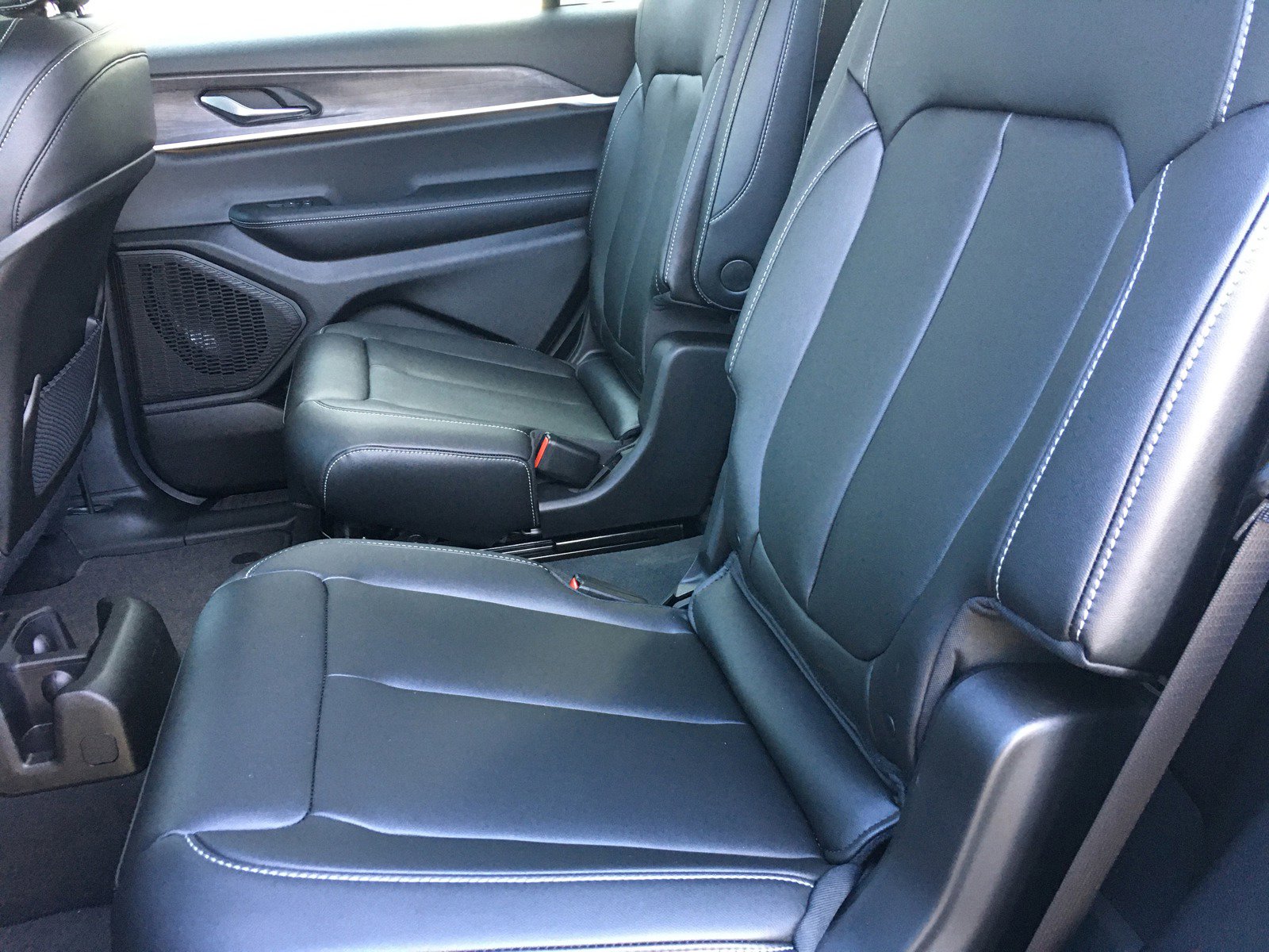 New 2025 Jeep Grand Cherokee L Limited image 14