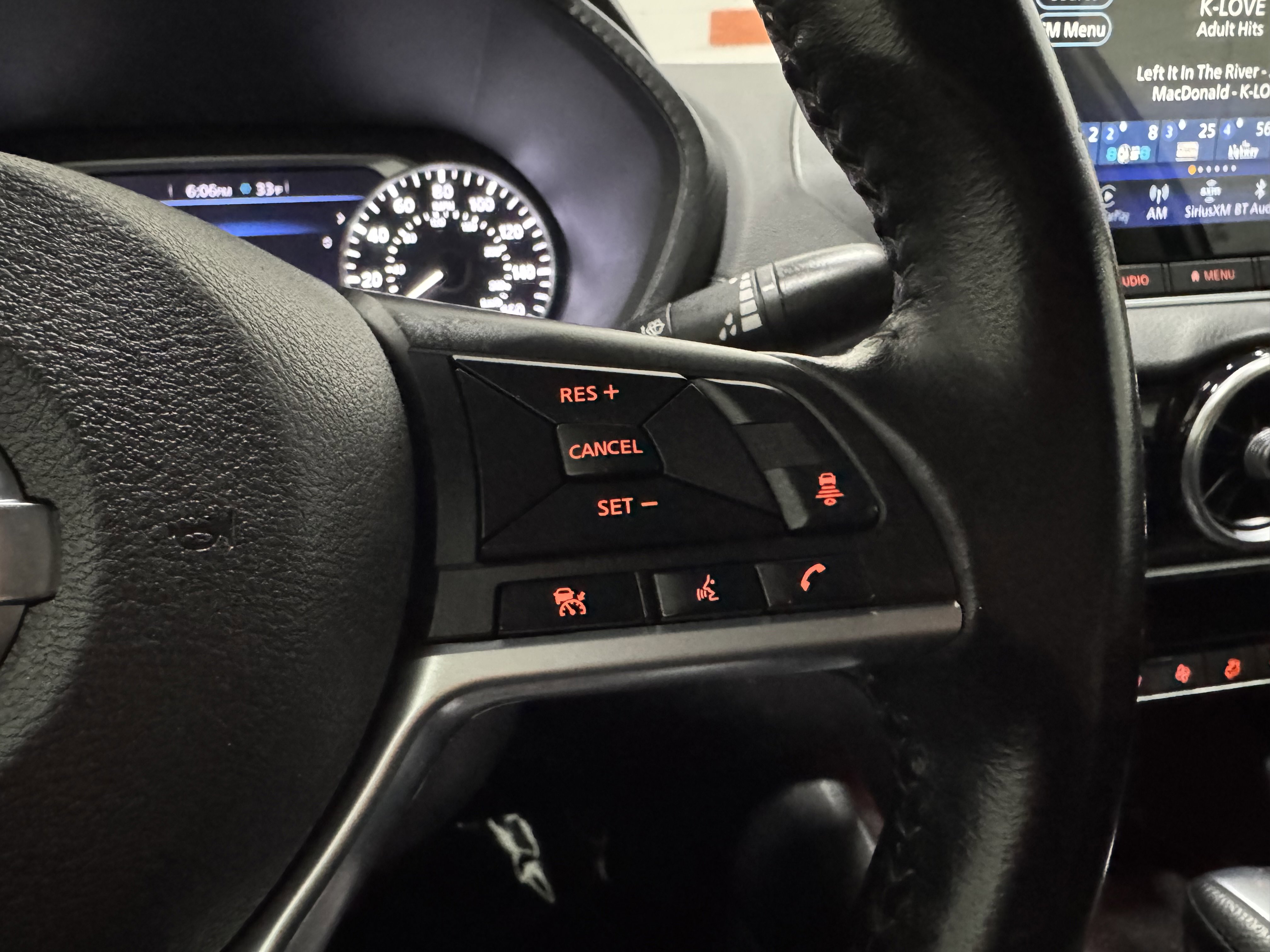 Used 2021 Nissan Sentra SV image 31