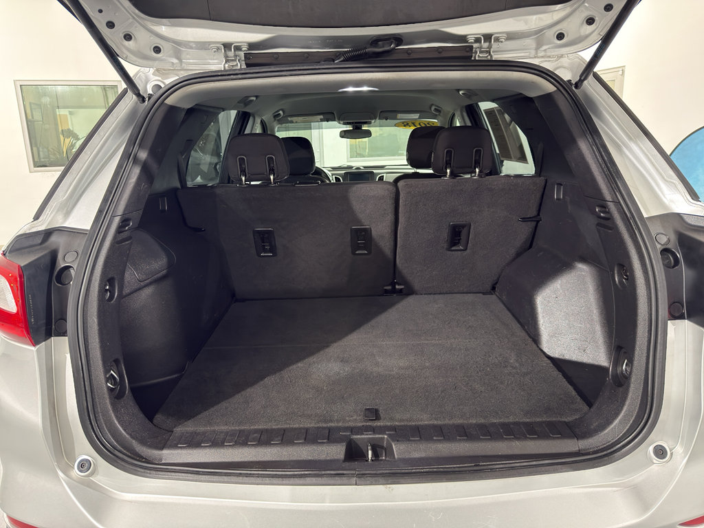 Used 2018 Chevrolet Equinox LS image 9