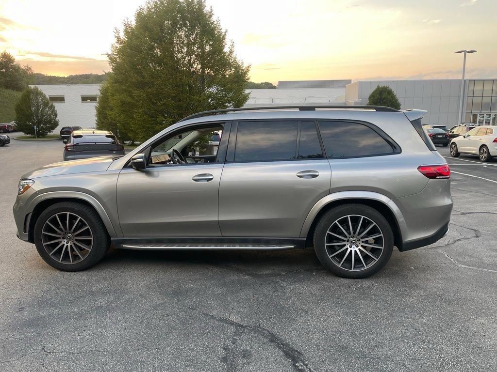 Used 2023 Mercedes-Benz GLS 450 4MATIC image 7