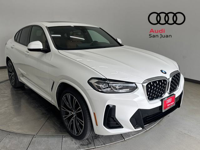 Used 2022 BMW X4 xDrive30i w/ M Sport Package 2