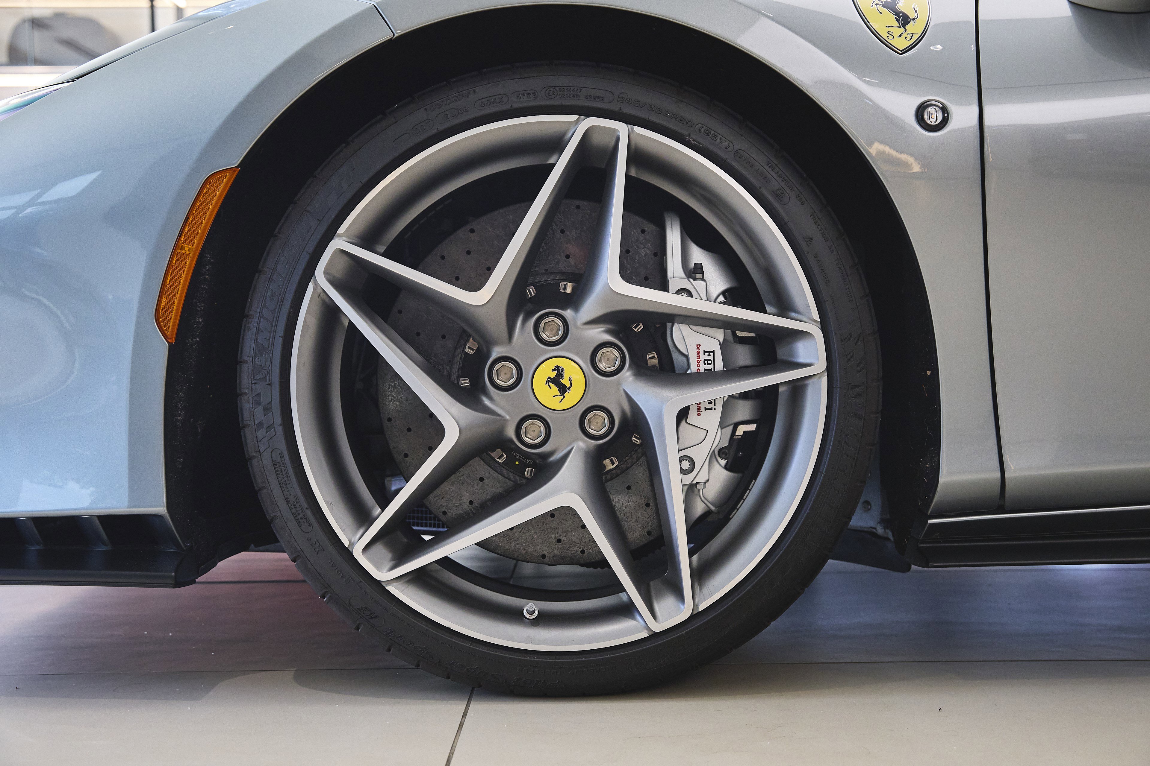 Used 2023 Ferrari F8 Tributo image 18