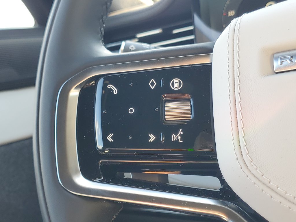 New 2027 Land Rover Range Rover Sport SE AWD/4WD image 16