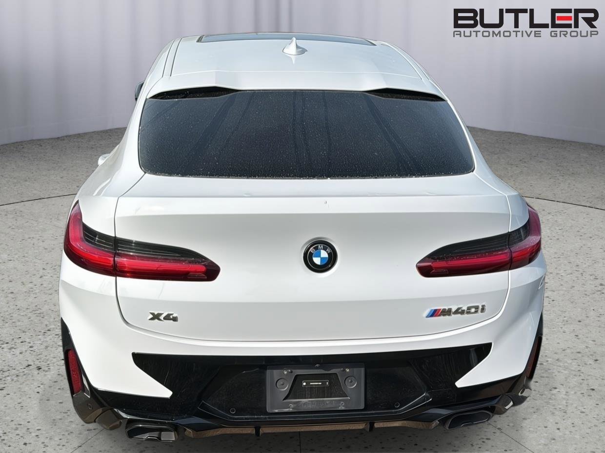 Certified 2024 BMW X4 M40i image 6