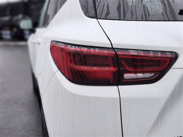 Used 2024 Chevrolet Blazer LT w/ Midnight/Sport Edition image 9