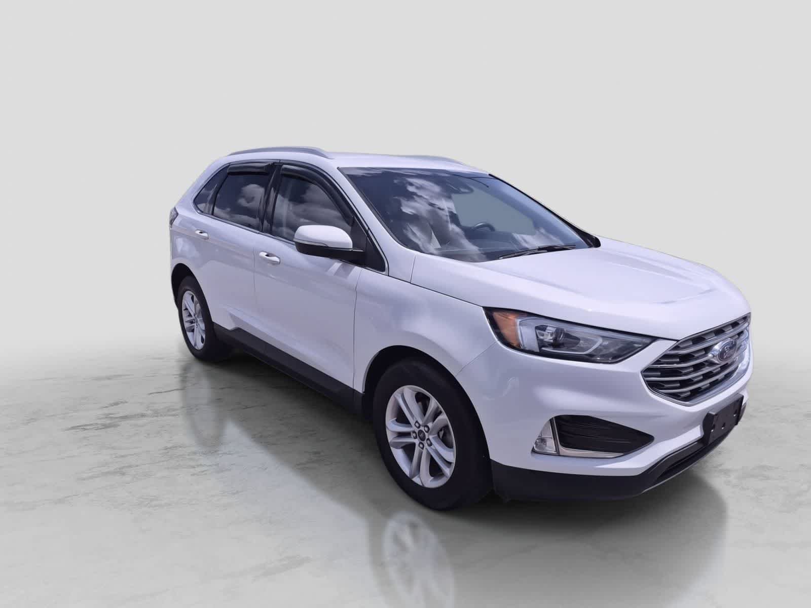 Used 2019 Ford Edge SEL w/ Equipment Group 201A FWD image 2