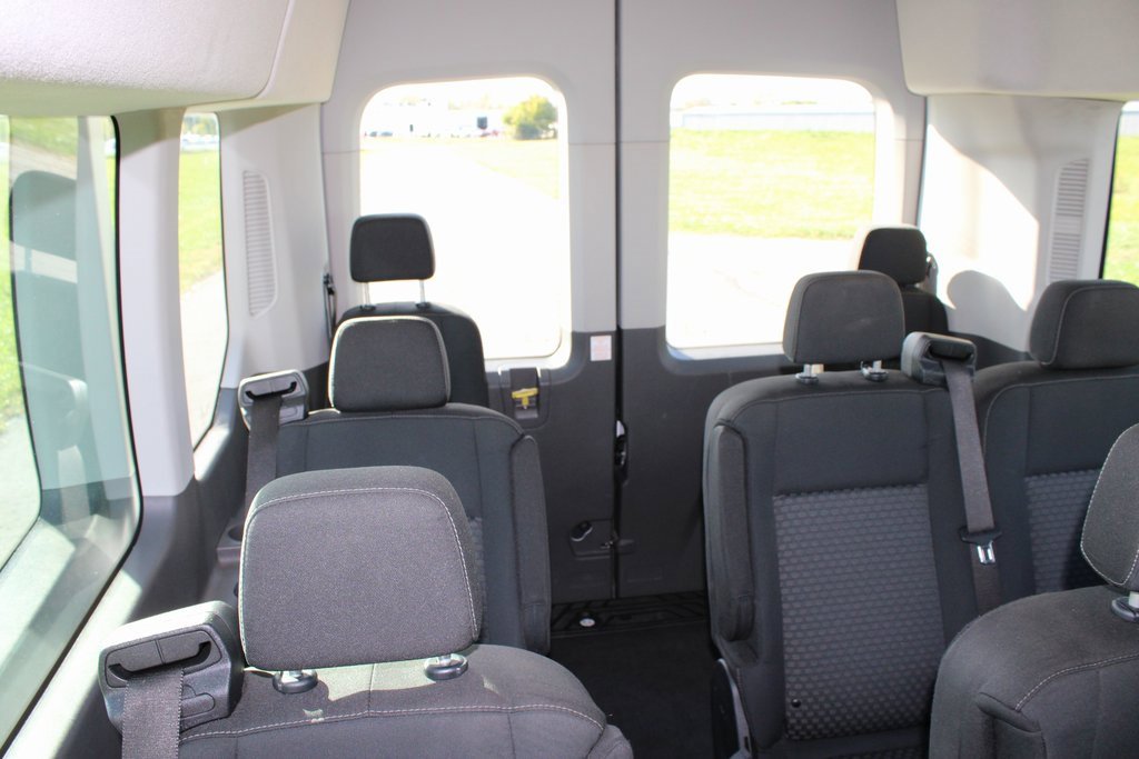 Used 2022 Ford Transit 350 XLT image 28