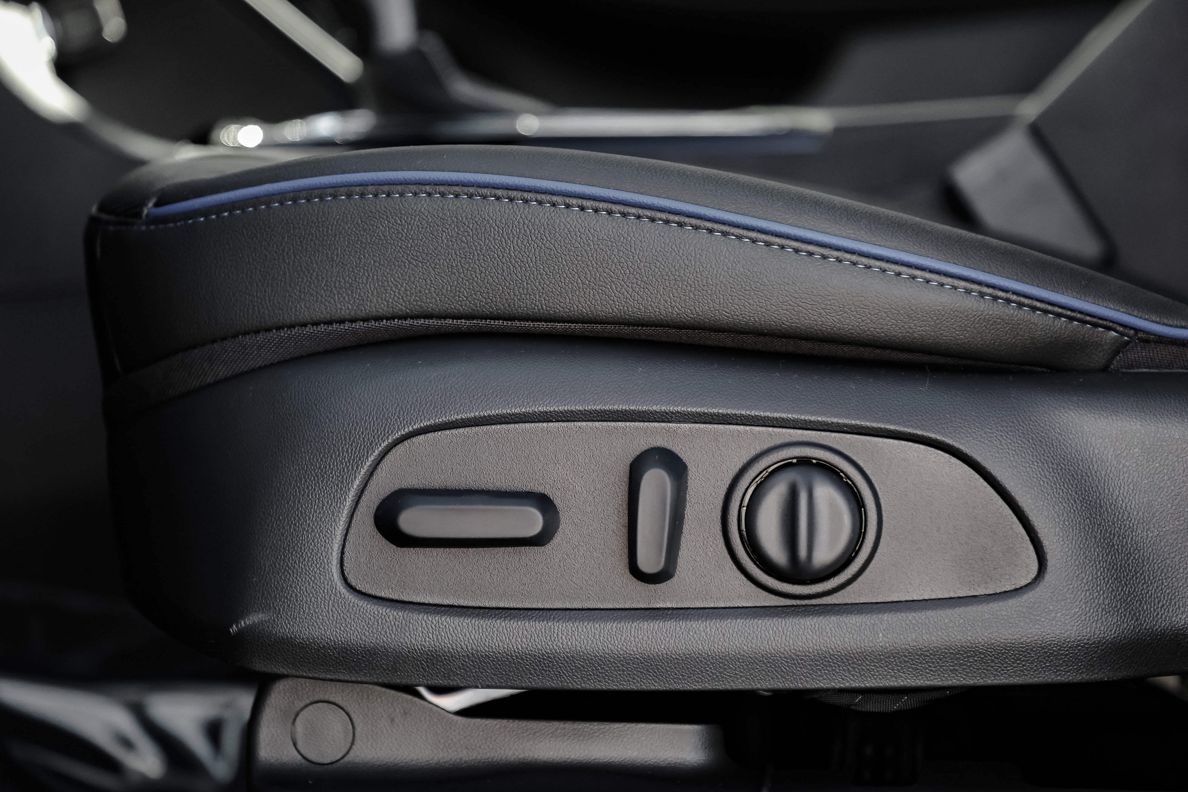 New 2026 Buick Encore GX Sport Touring w/ Comfort Package image 16