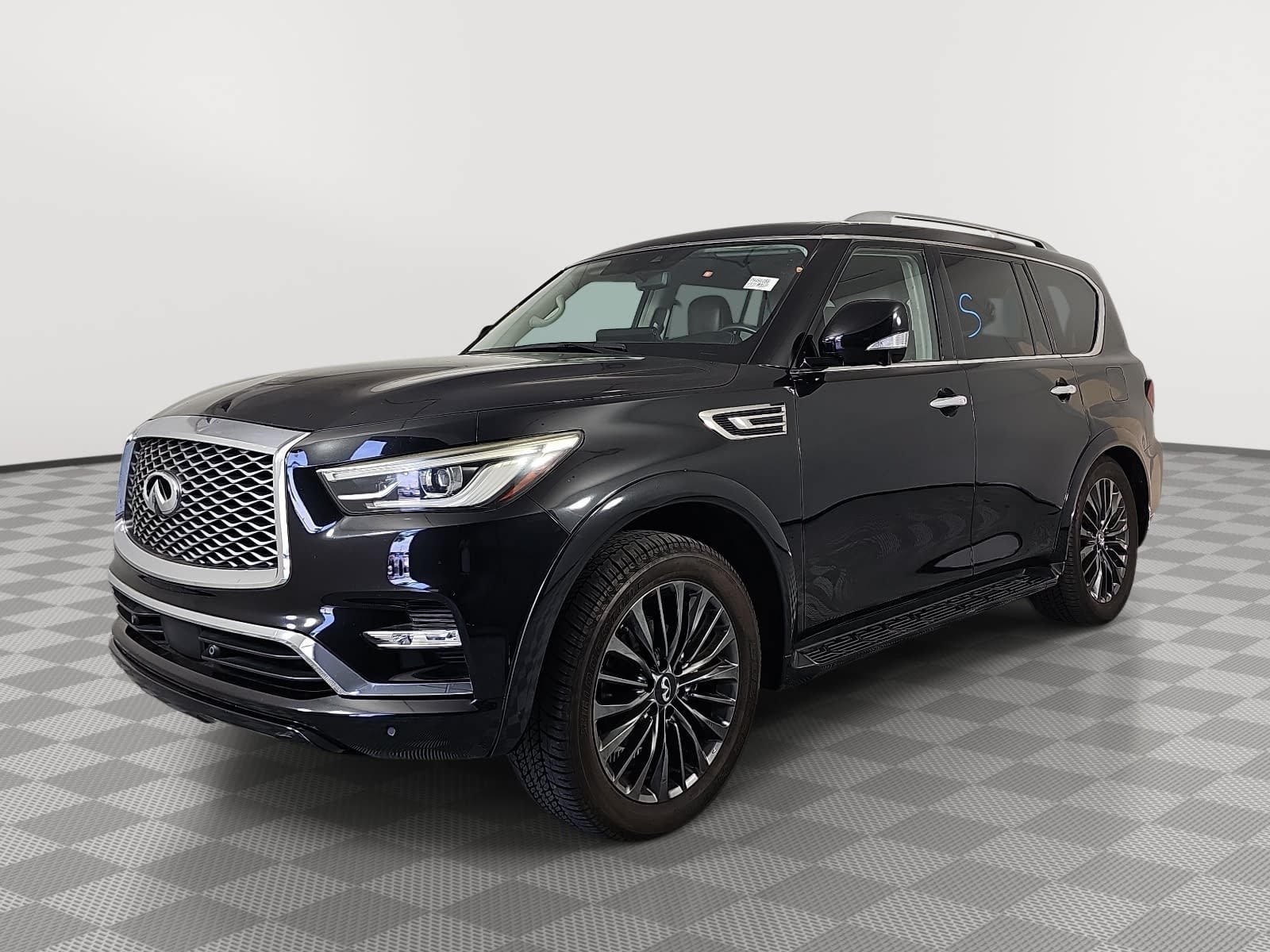 Used 2023 INFINITI QX80 Premium Select w/ Cargo Package AWD/4WD image 4