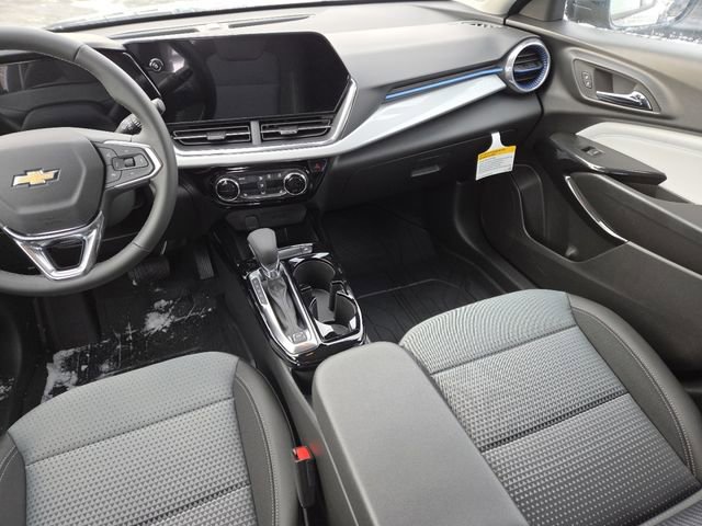 New 2026 Chevrolet Trax LT w/ Driver Confidence Package image 29